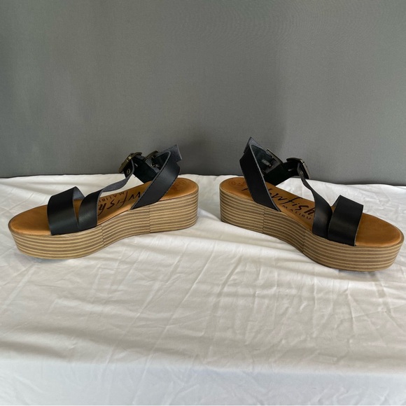 BLOWFISH Malibu Vegan Leather gladiator strap platform sandals w/ metal buckles - Picture 11 of 15